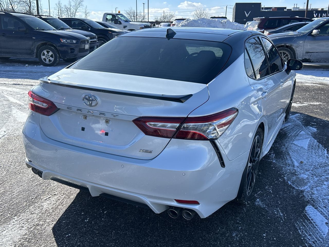 2020 Toyota Camry in Mississauga, Ontario