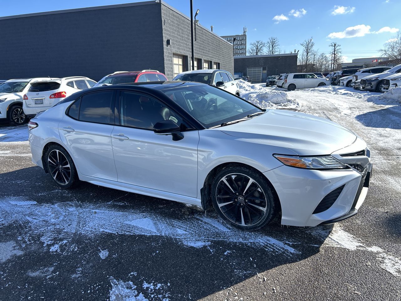 2020 Toyota Camry in Mississauga, Ontario
