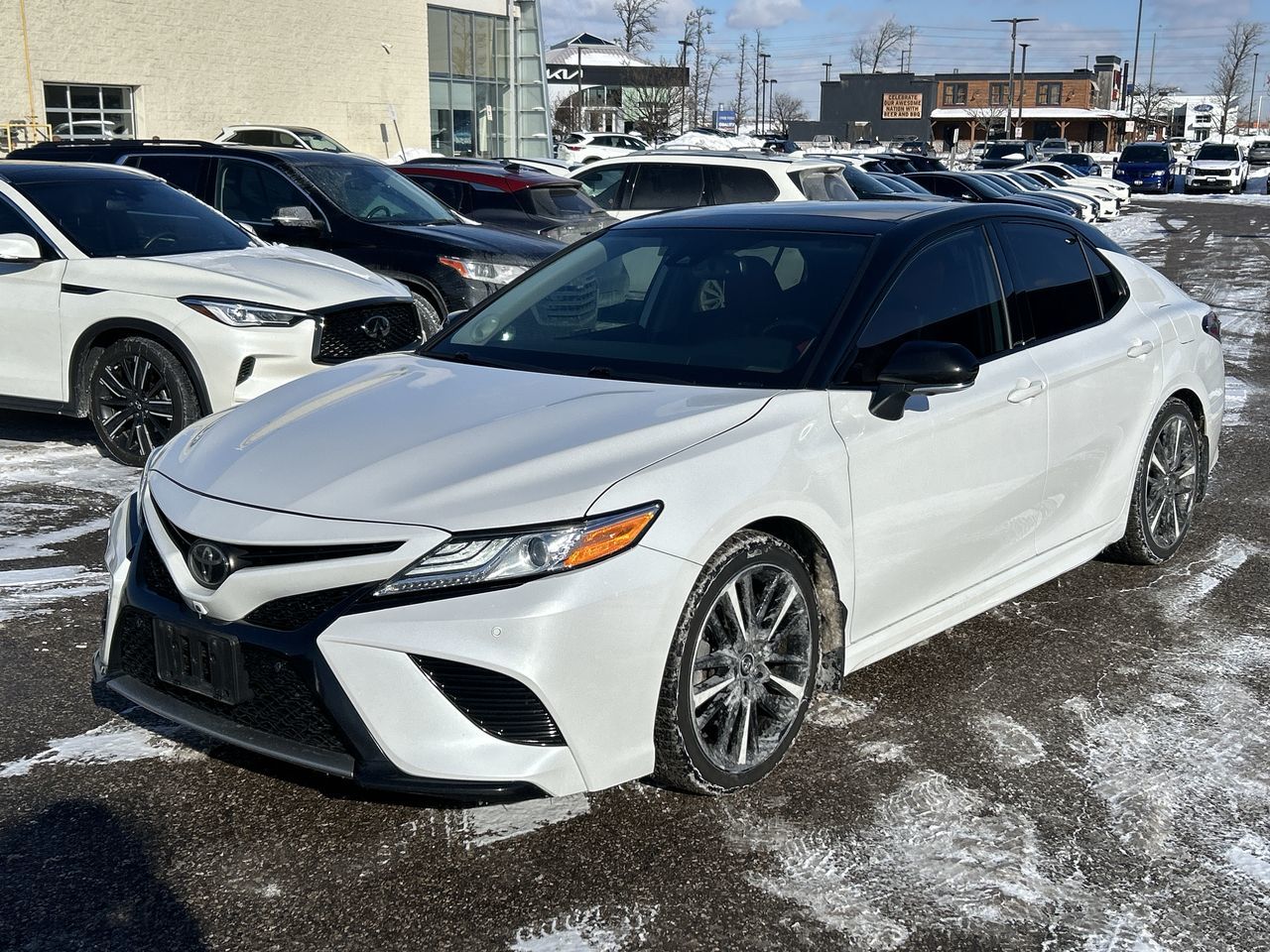 2020 Toyota Camry in Mississauga, Ontario