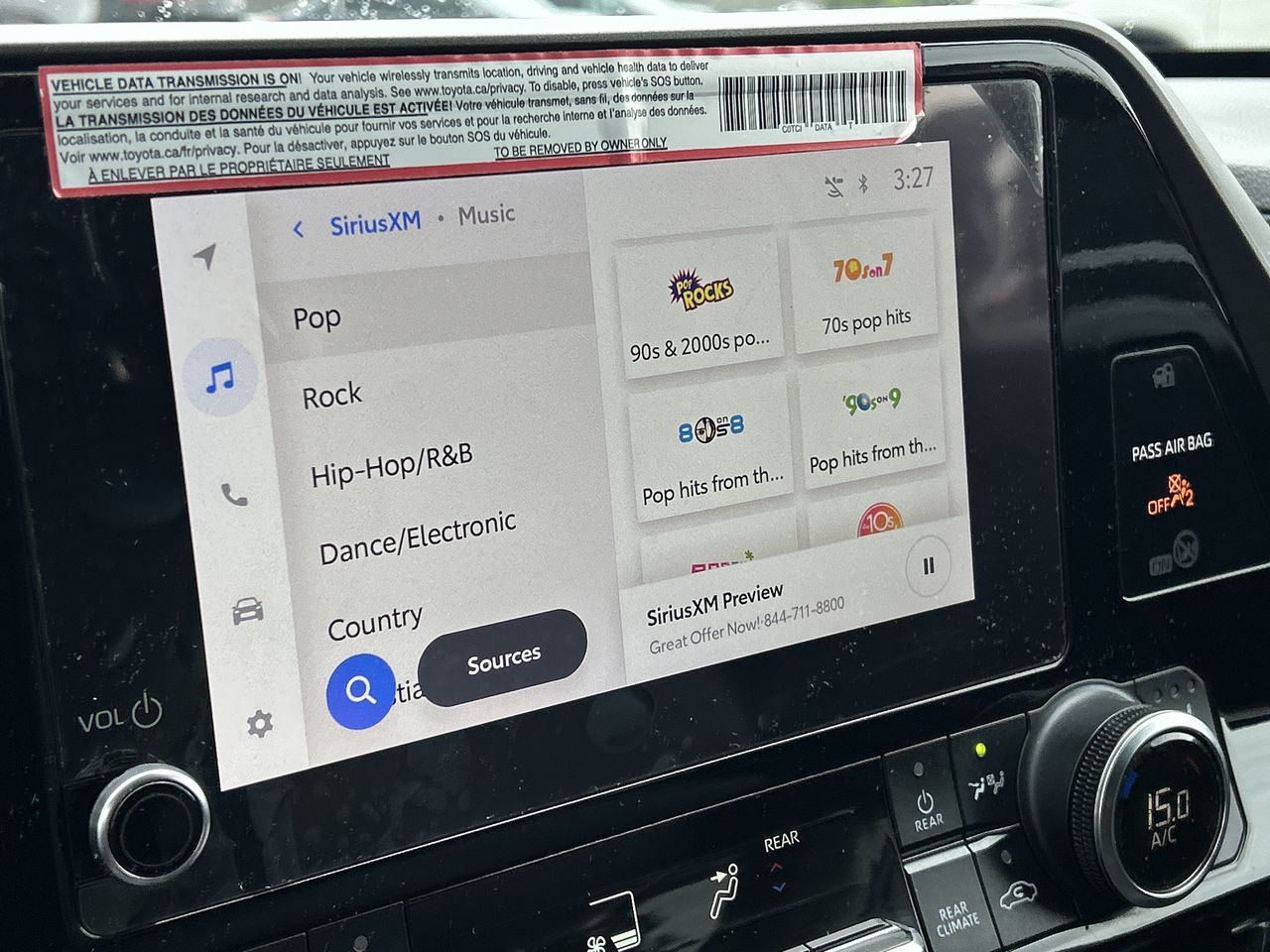 2023 Toyota Highlander hybrid in Mississauga, Ontario
