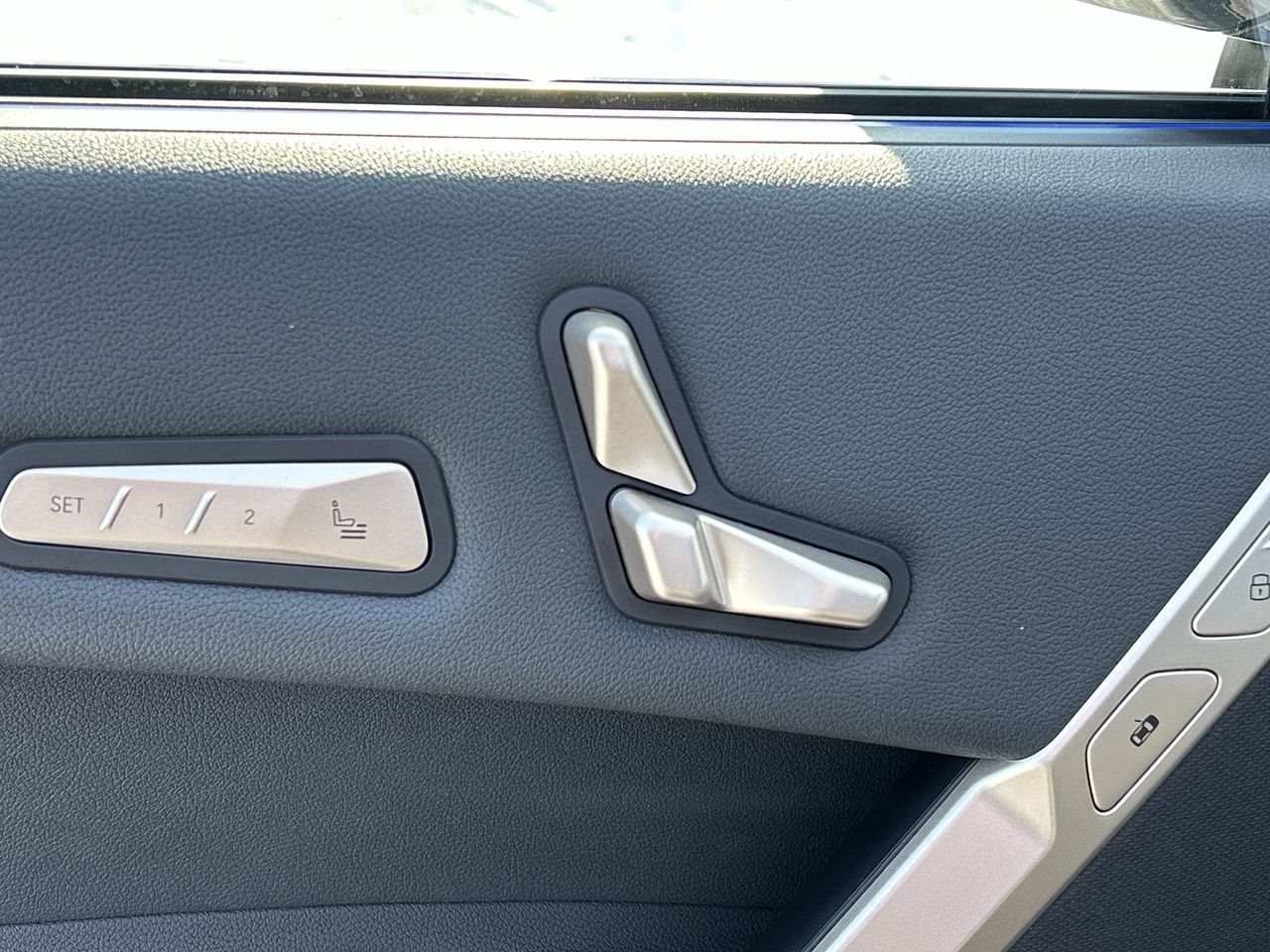 2023 BMW iX in Mississauga, Ontario