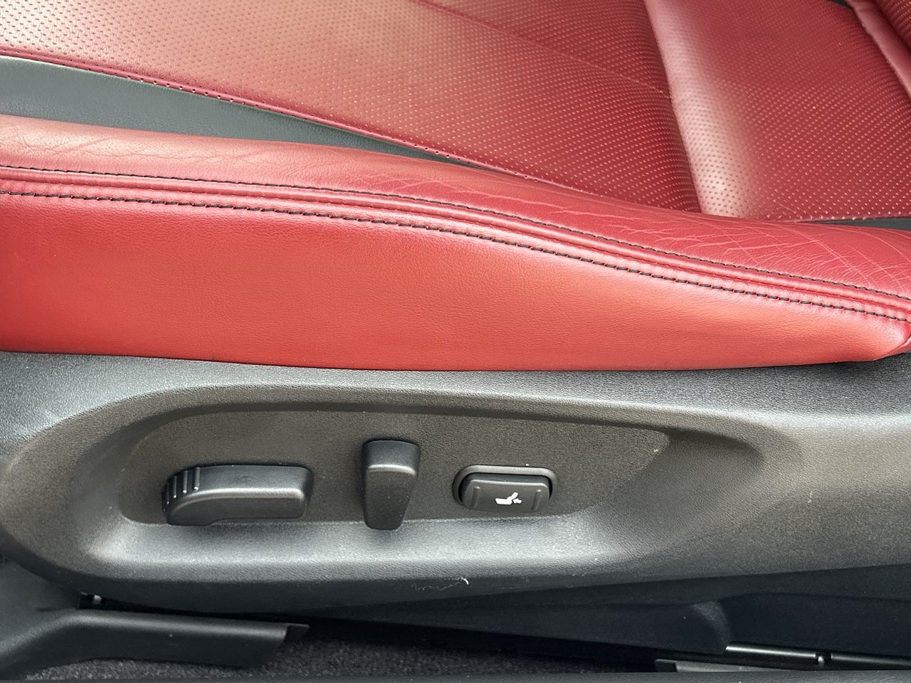 2021 Infiniti Q60 in Mississauga, Ontario