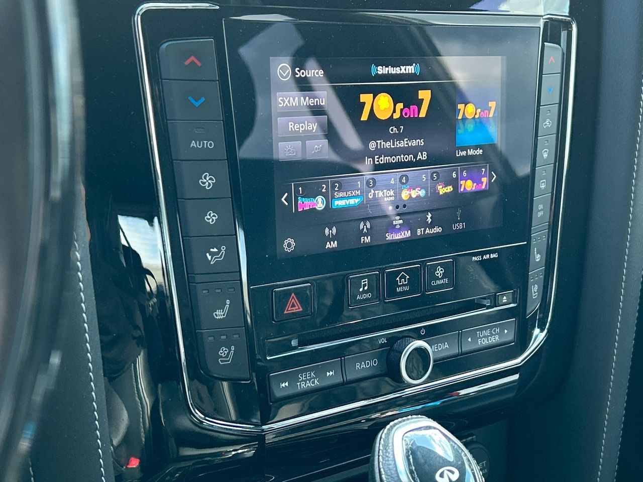 2021 Infiniti QX80 in Mississauga, Ontario