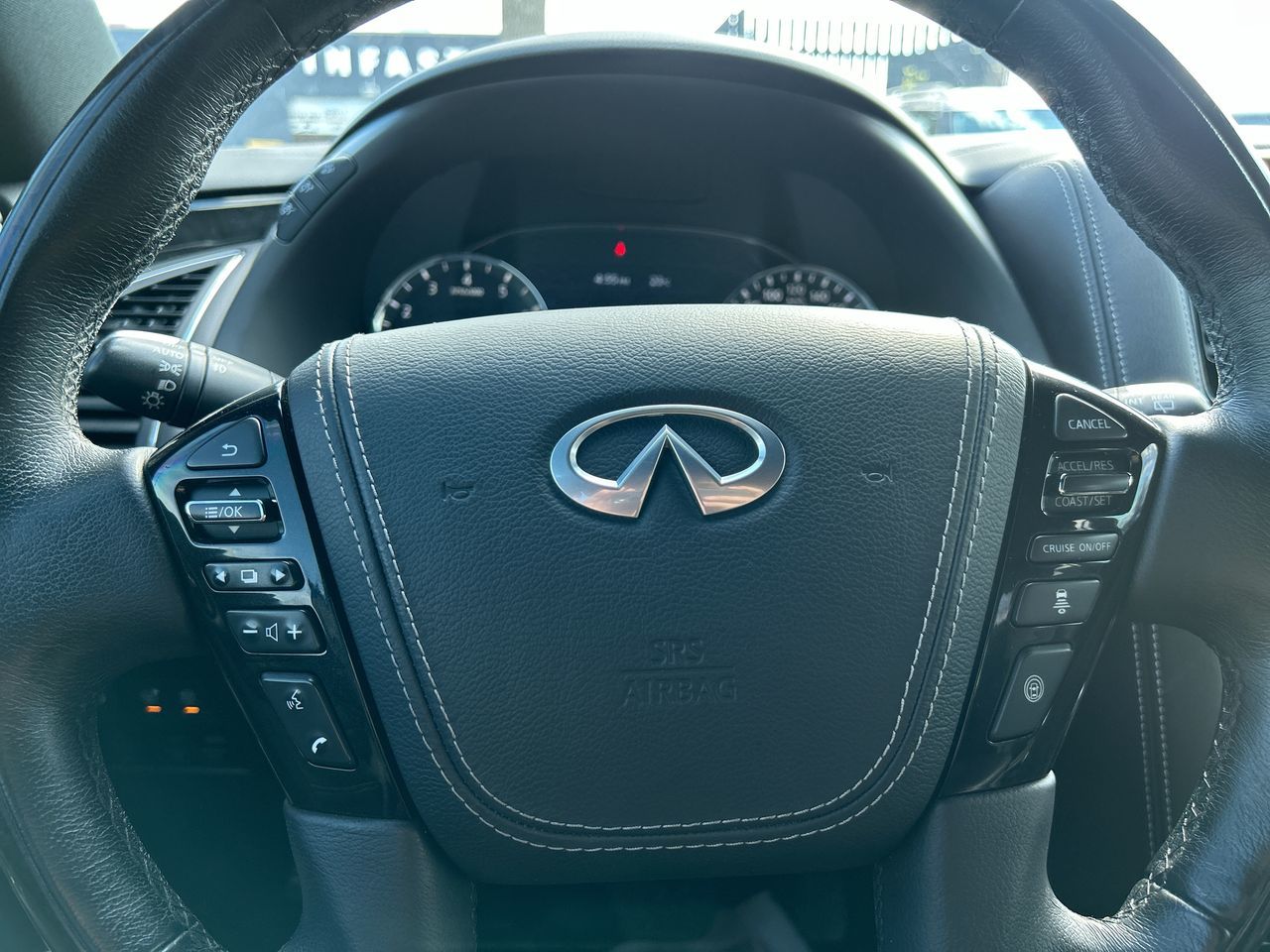 Infiniti QX80  2021 à Mississauga, Ontario