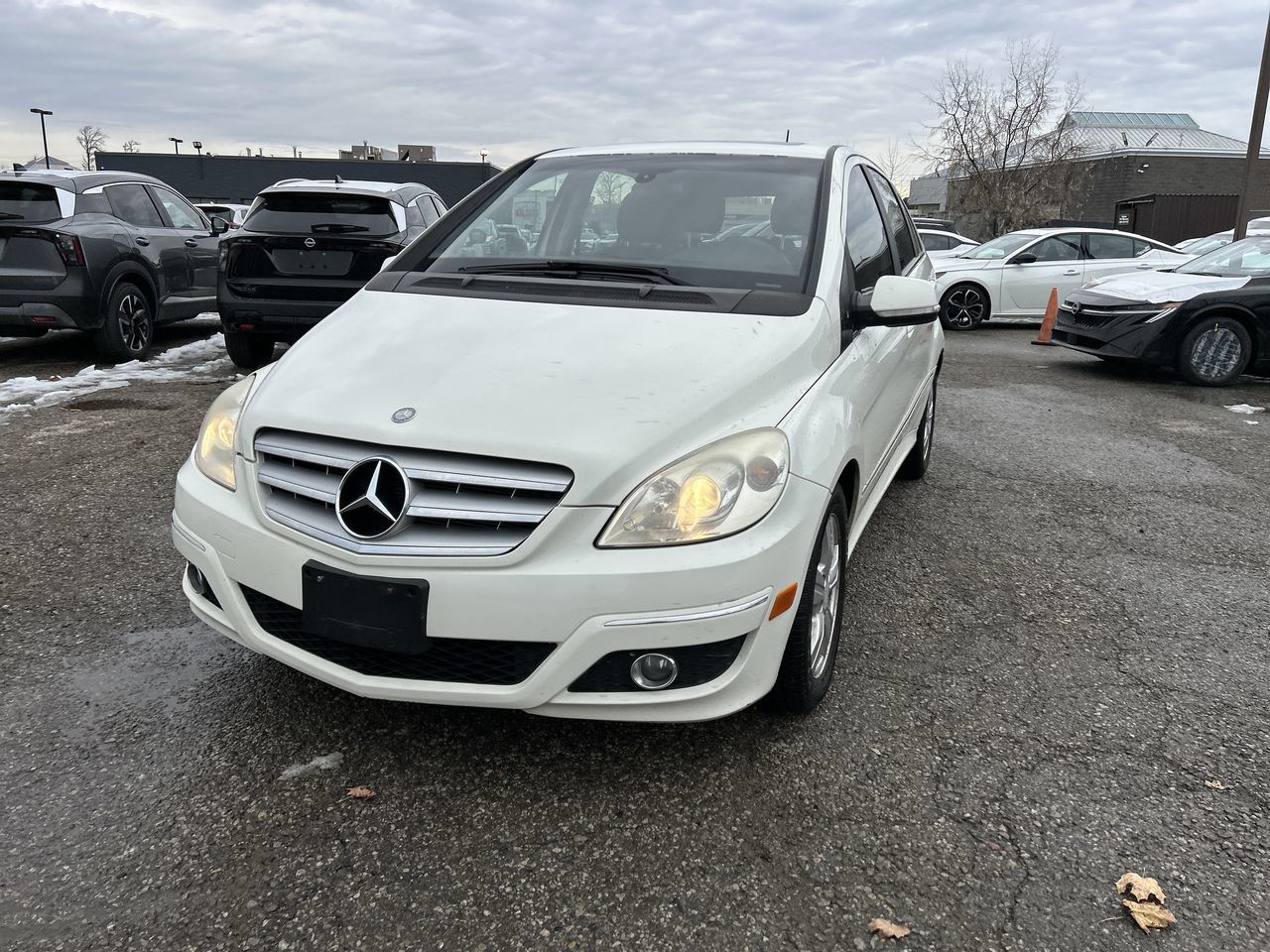 2010 Mercedes-Benz B200 in Mississauga, Ontario