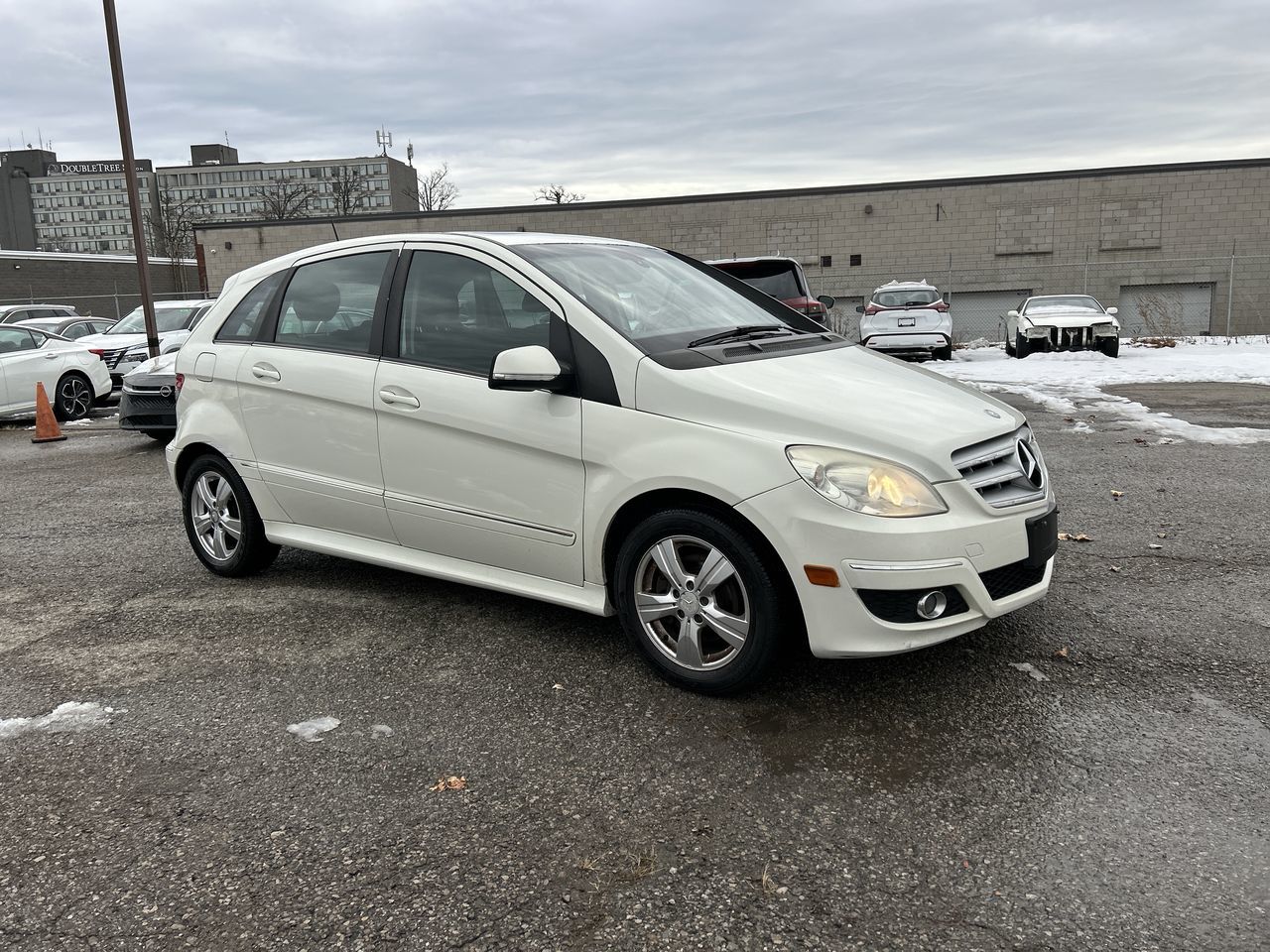 2010 Mercedes-Benz B200 in Mississauga, Ontario