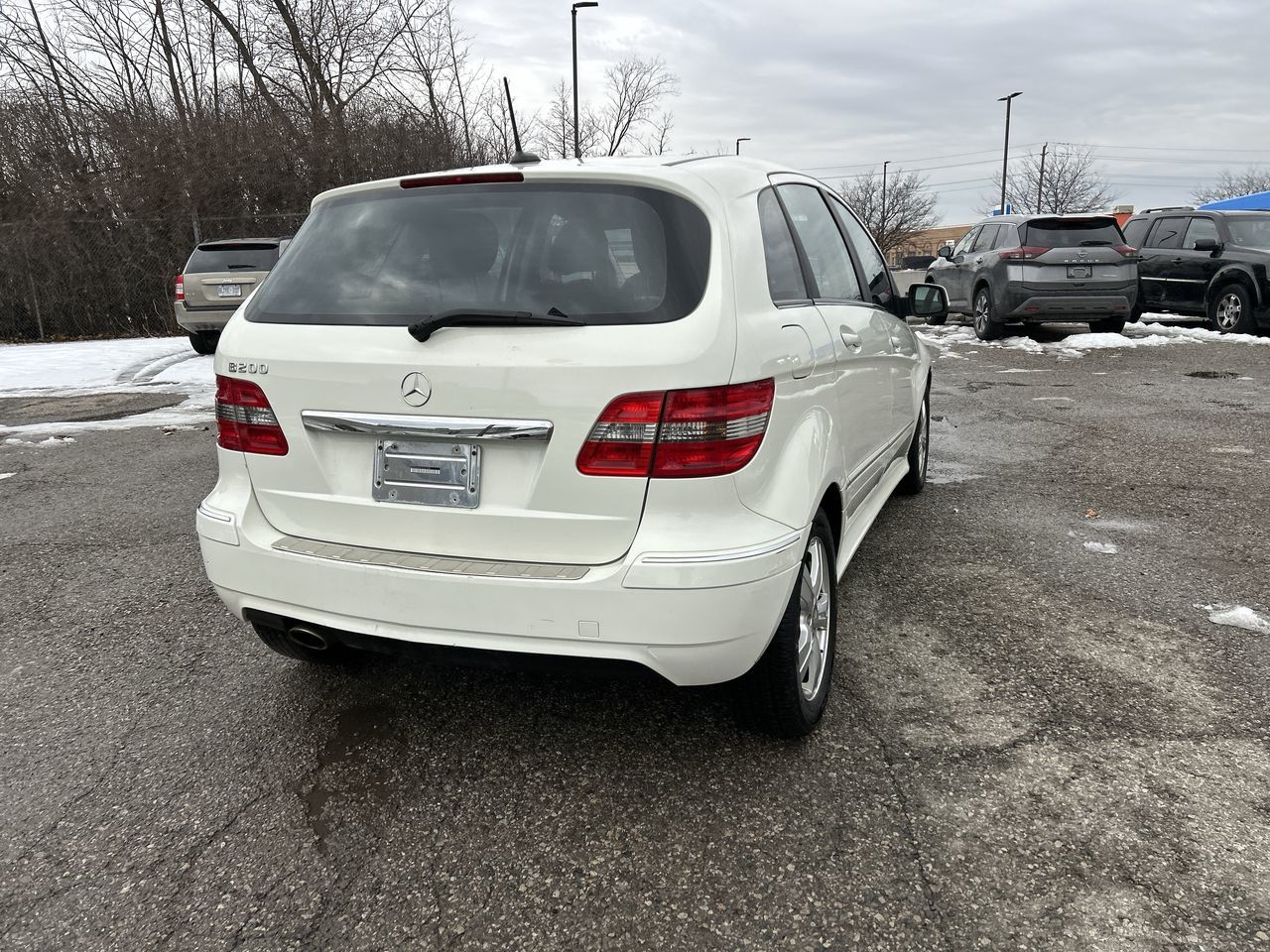 2010 Mercedes-Benz B200 in Mississauga, Ontario