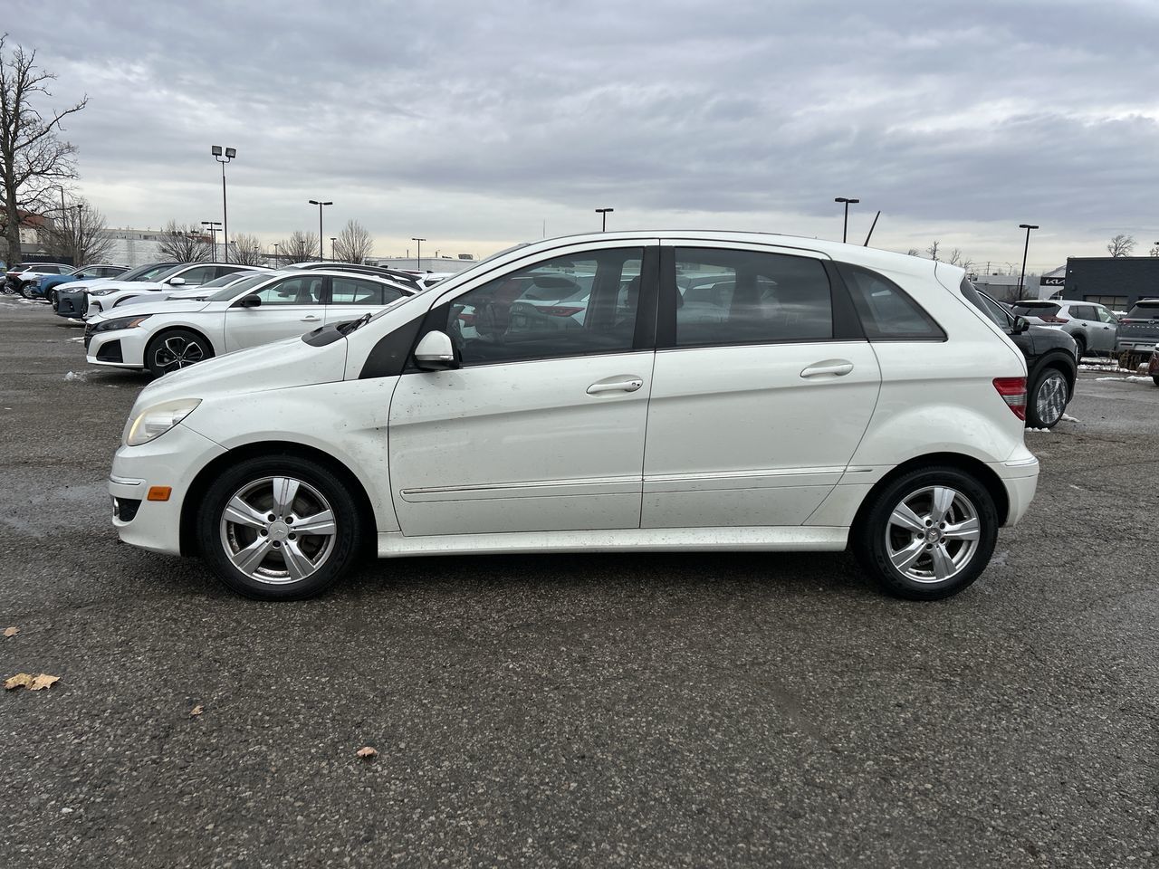 2010 Mercedes-Benz B200 in Mississauga, Ontario
