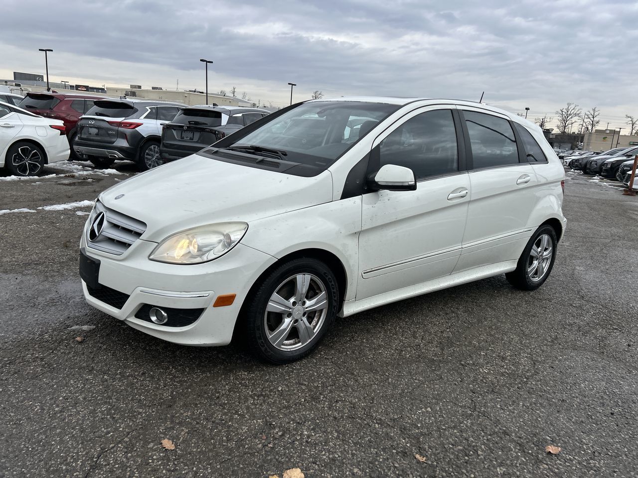 2010 Mercedes-Benz B200 in Mississauga, Ontario
