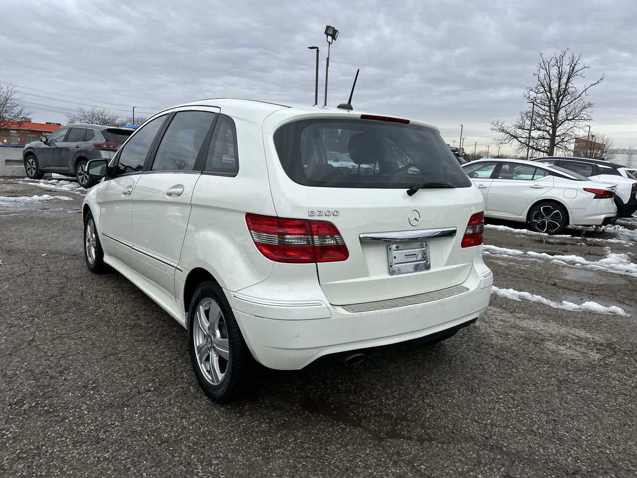 2010 Mercedes-Benz B200 in Mississauga, Ontario
