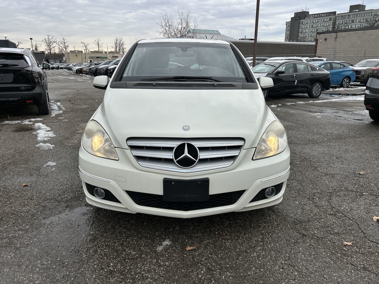 2010 Mercedes-Benz B200 in Mississauga, Ontario