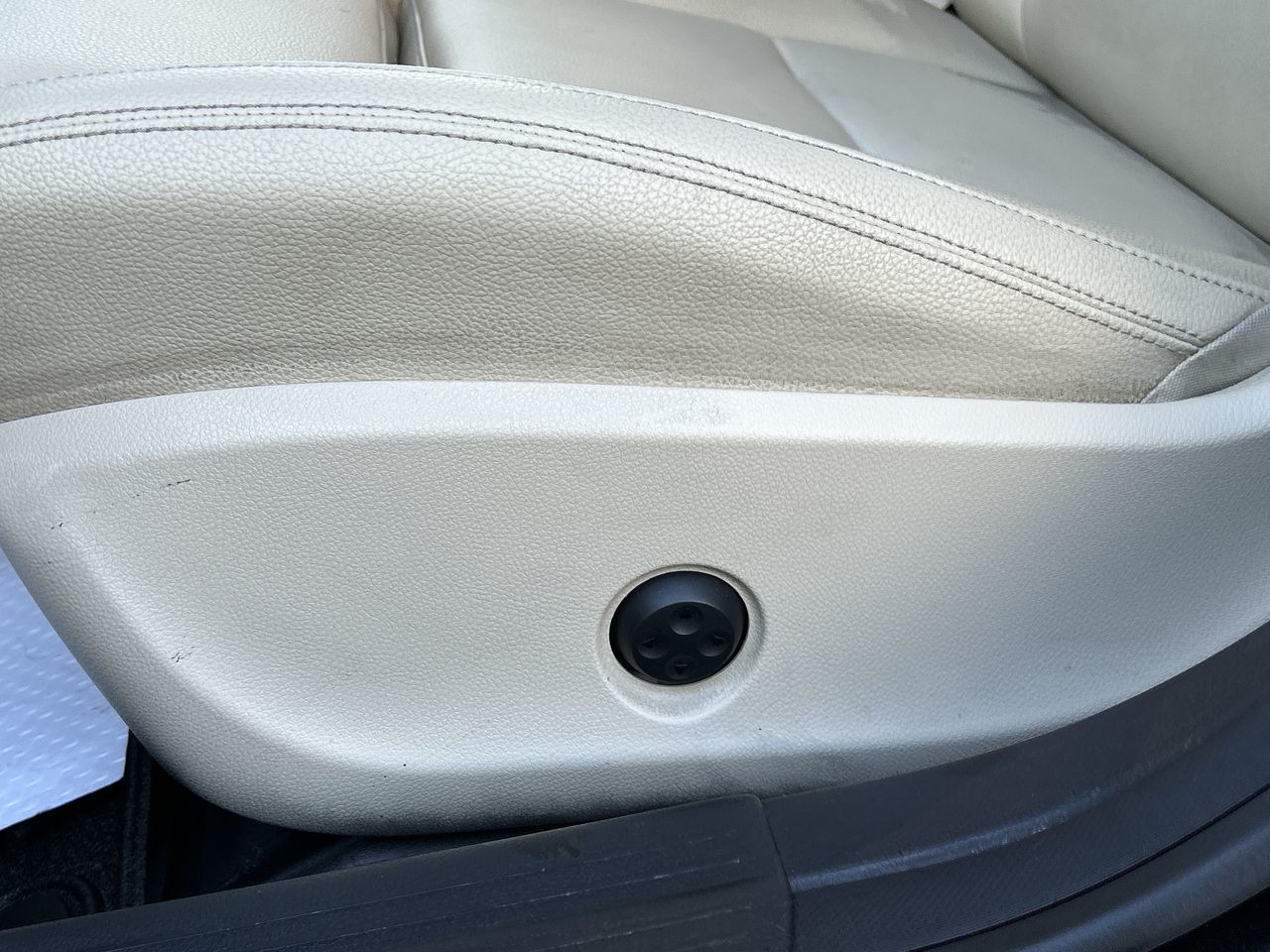 2016 Mercedes-Benz CLA250