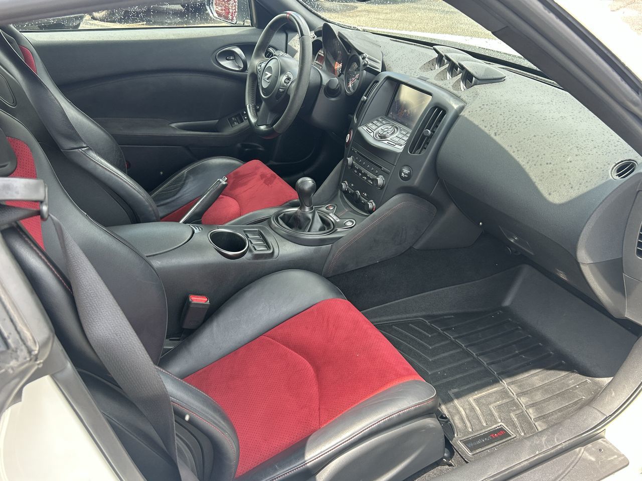 2017 Nissan 370Z in Mississauga, Ontario