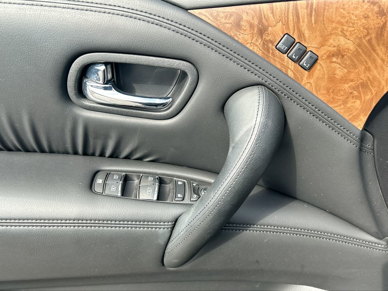 2021 Nissan Armada in Mississauga, Ontario
