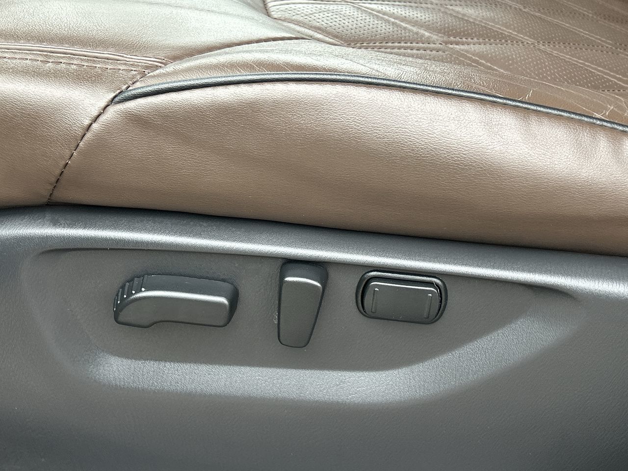 2022 Nissan Armada in Mississauga, Ontario
