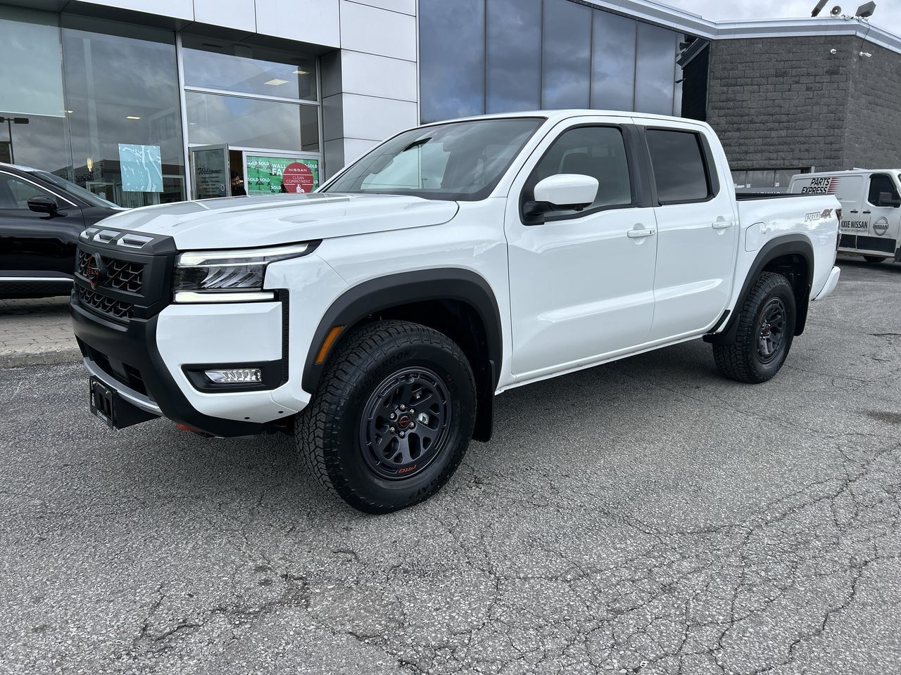 2025 Nissan Frontier in Mississauga, Ontario