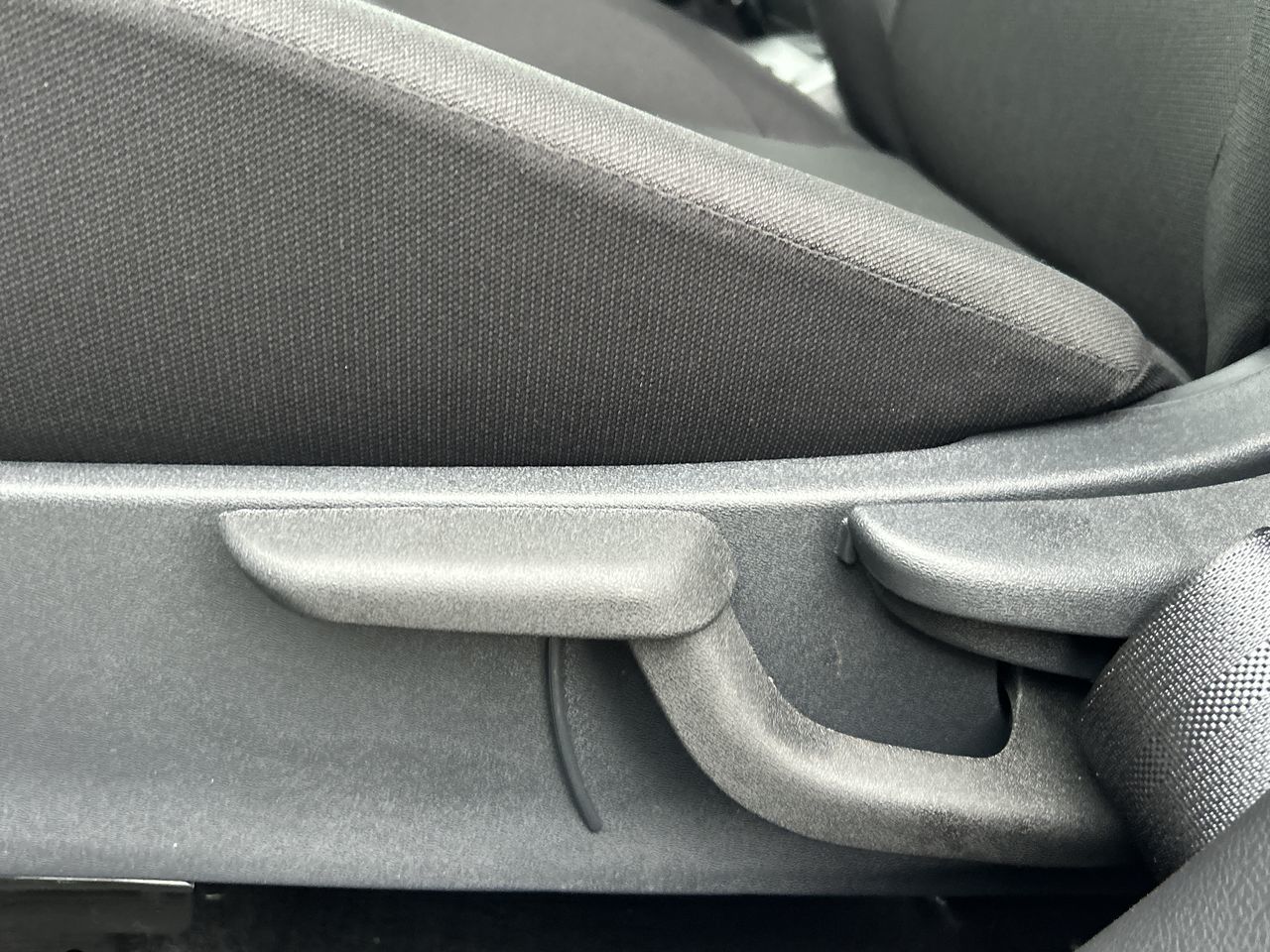 Nissan Kicks Play  2025 à Mississauga, Ontario