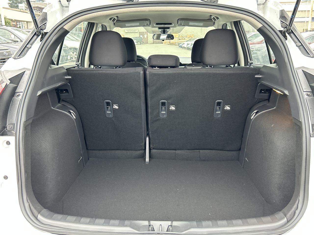 Nissan Kicks Play  2025 à Mississauga, Ontario