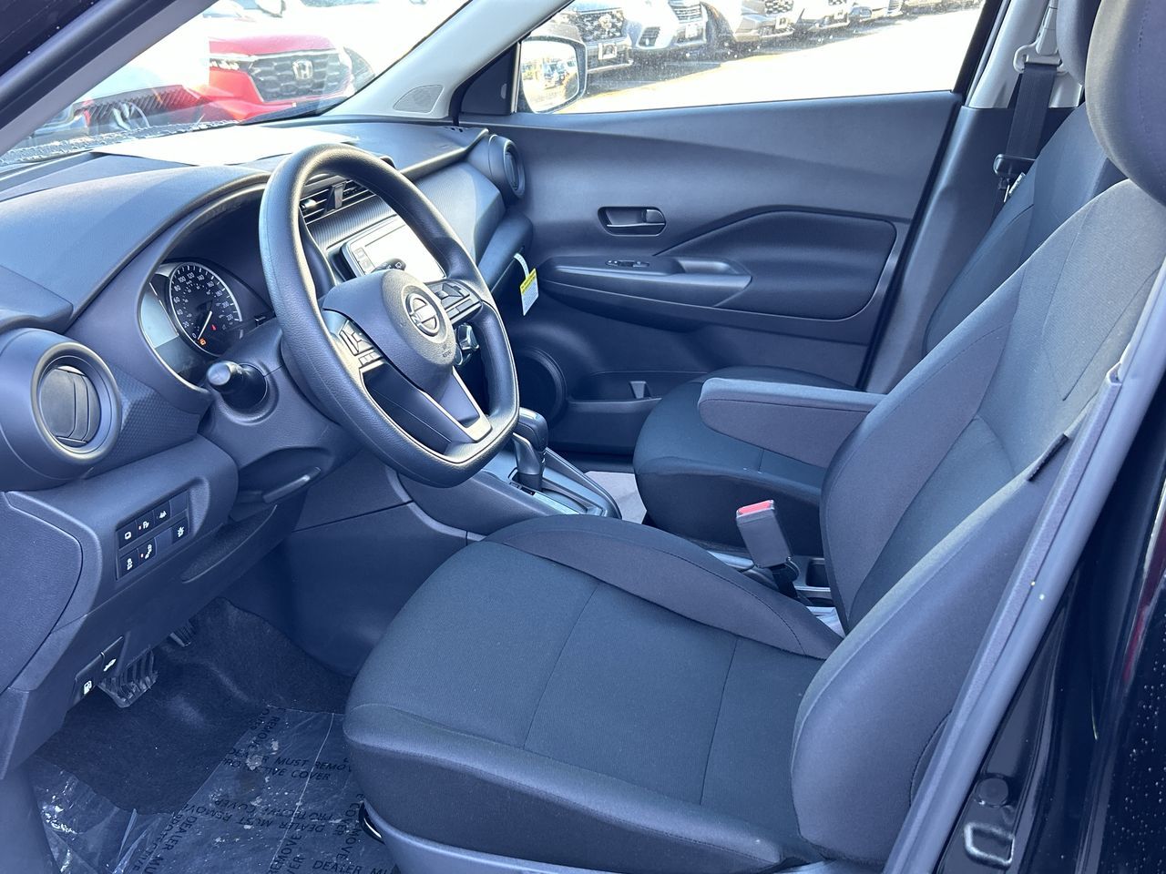 2025 Nissan Kicks Play