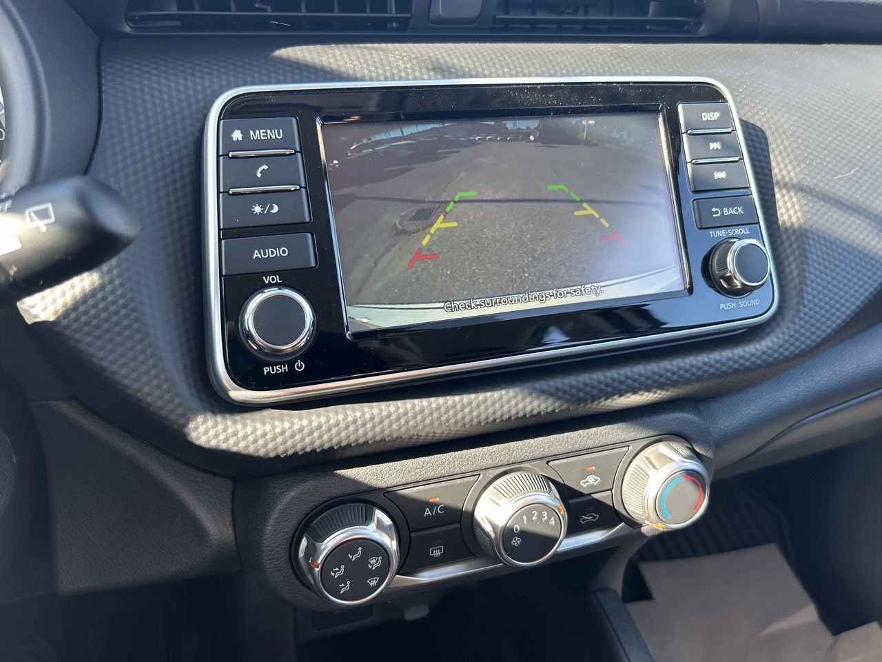 Nissan Kicks Play  2025 à Mississauga, Ontario