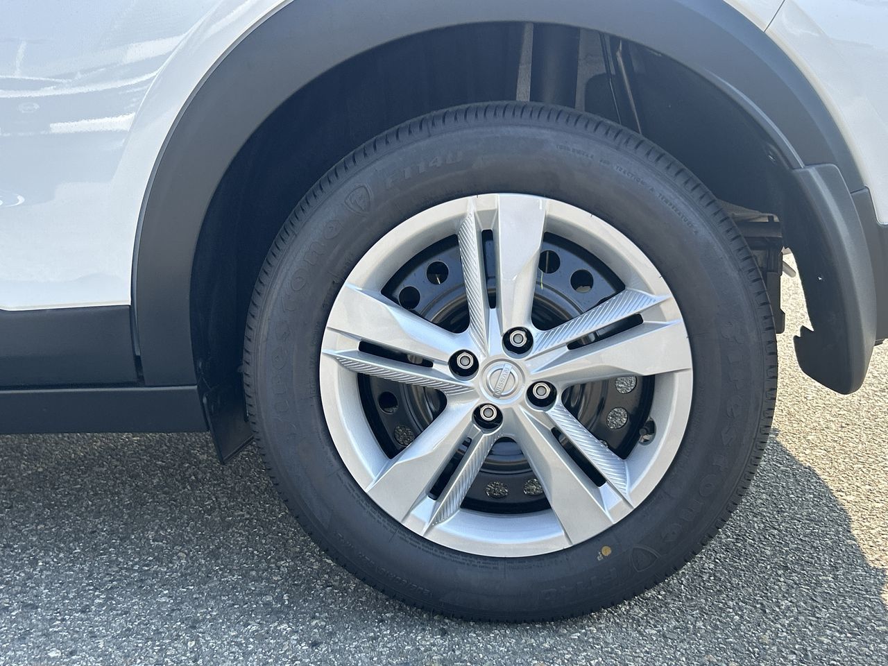 2025 Nissan Kicks Play