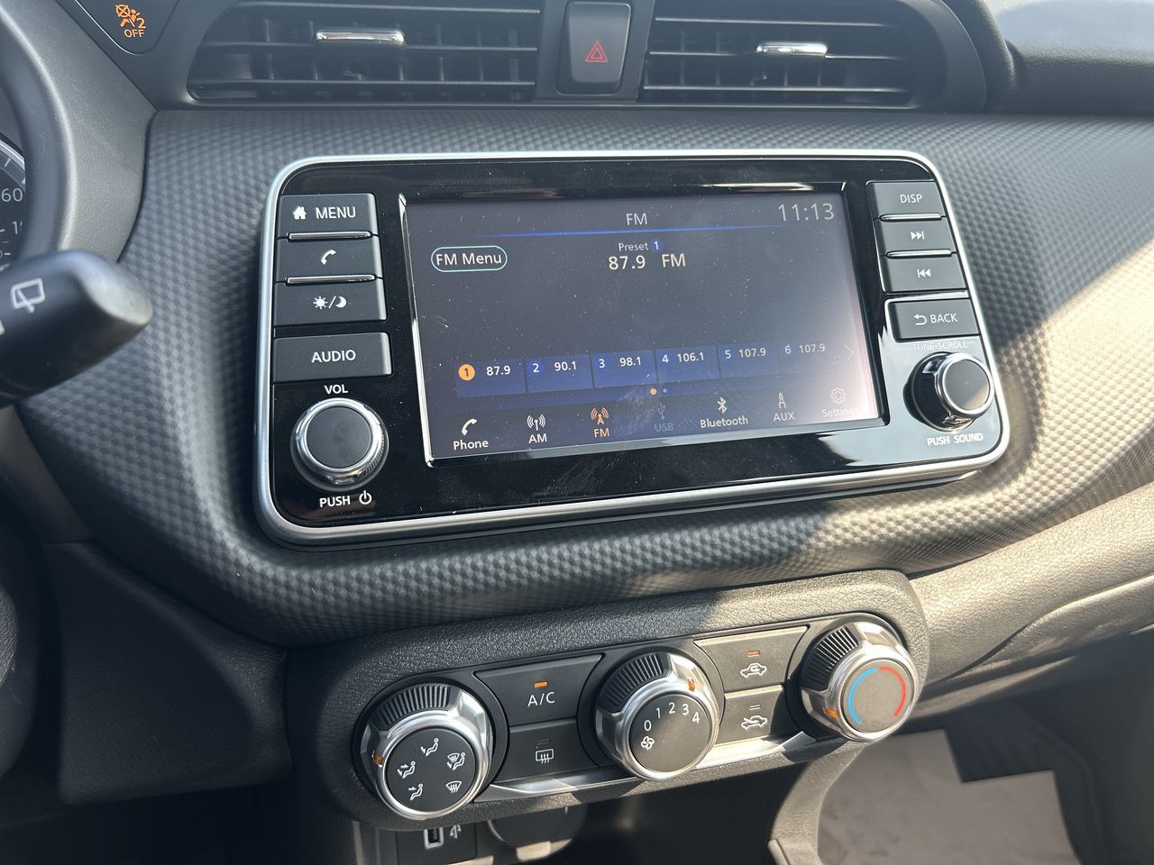 2025 Nissan Kicks Play