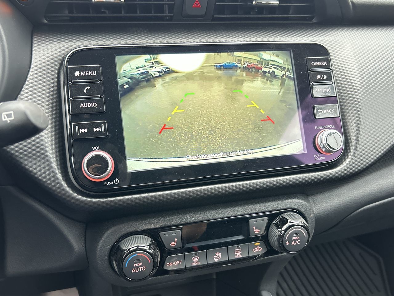 2025 Nissan Kicks Play