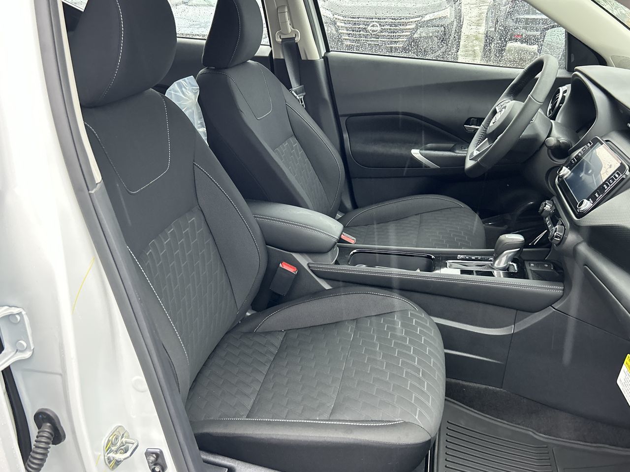 2025 Nissan Kicks Play