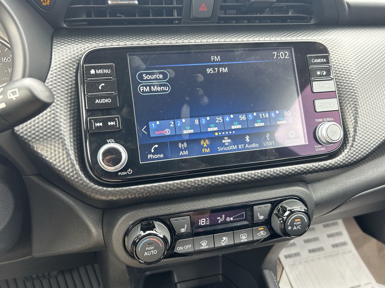 2025 Nissan Kicks Play