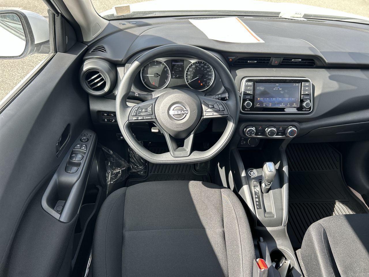 2025 Nissan Kicks Play