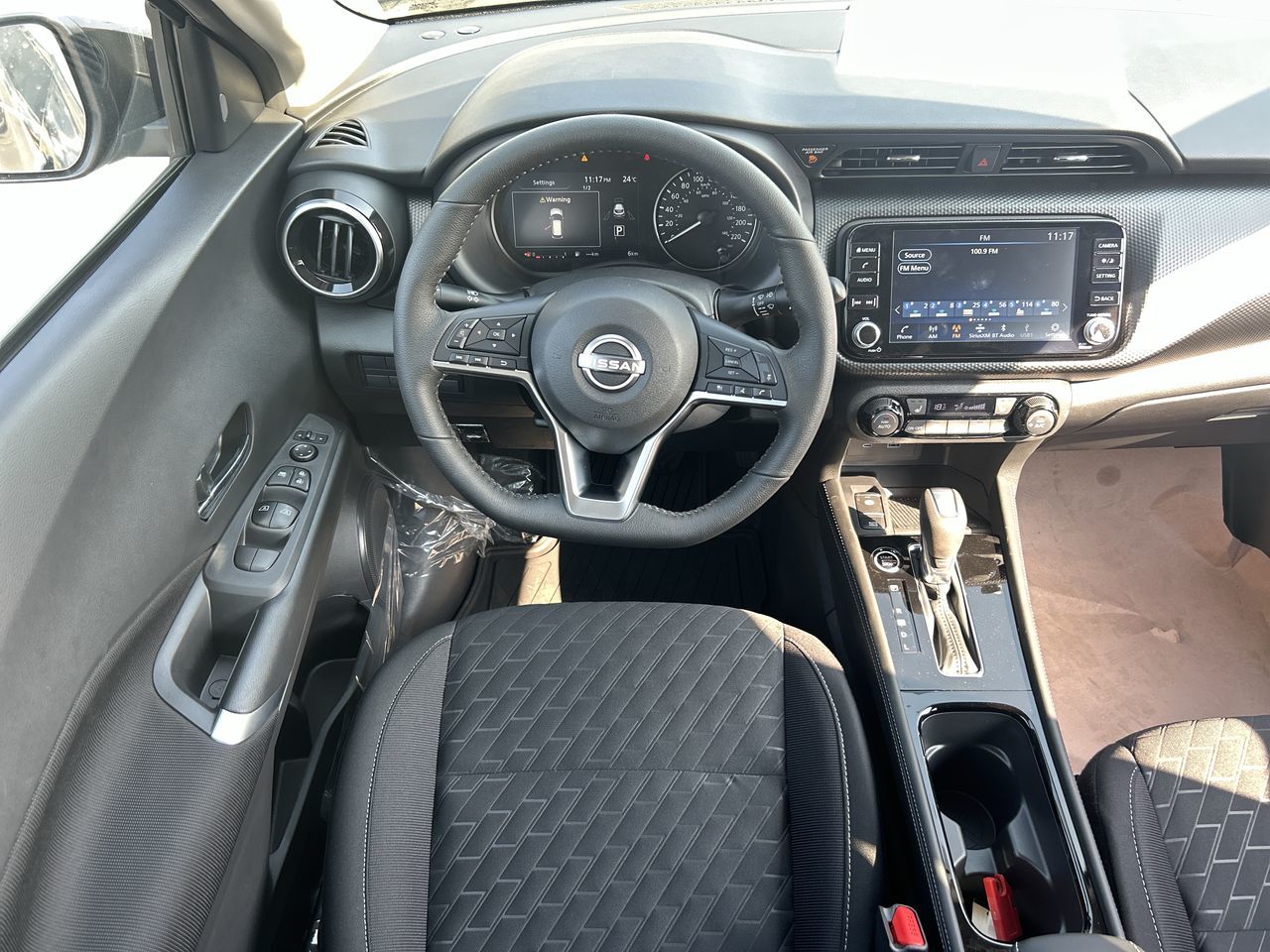 2025 Nissan Kicks Play
