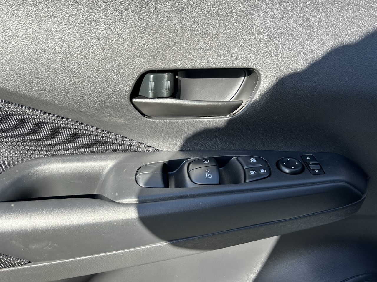 2025 Nissan Kicks Play