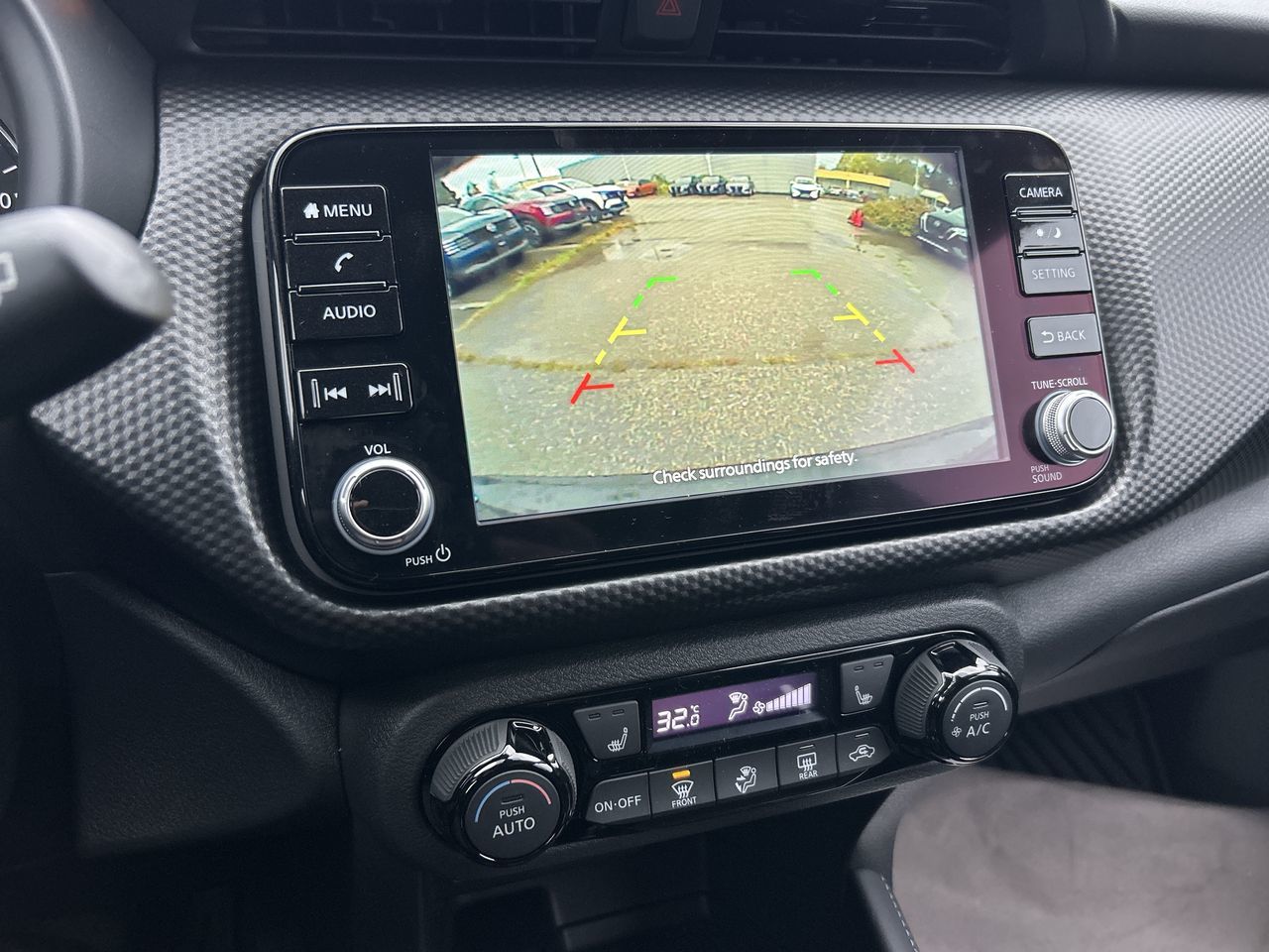 2025 Nissan Kicks Play in Mississauga, Ontario