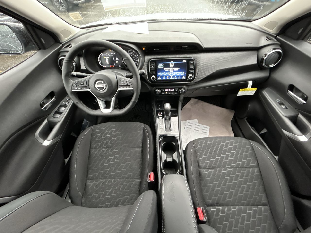 2025 Nissan Kicks Play in Mississauga, Ontario