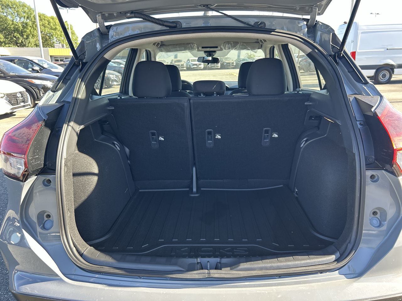 2025 Nissan Kicks Play in Mississauga, Ontario