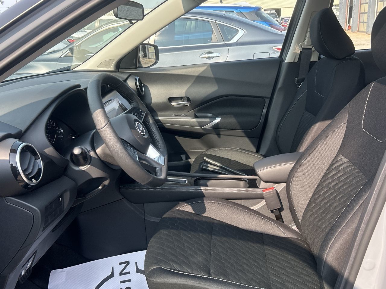 2025 Nissan Kicks Play in Mississauga, Ontario