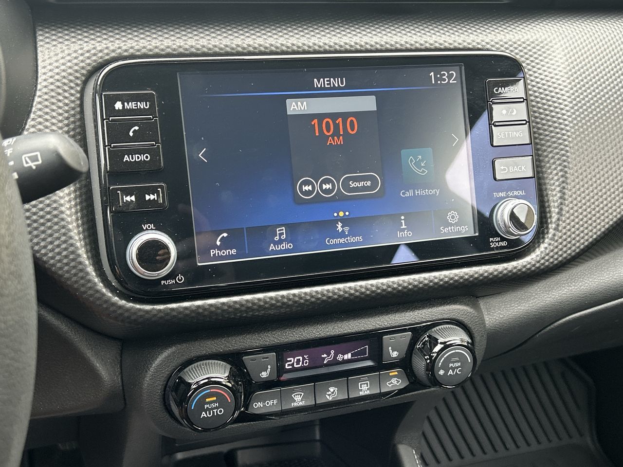 2021 Nissan Kicks in Mississauga, Ontario