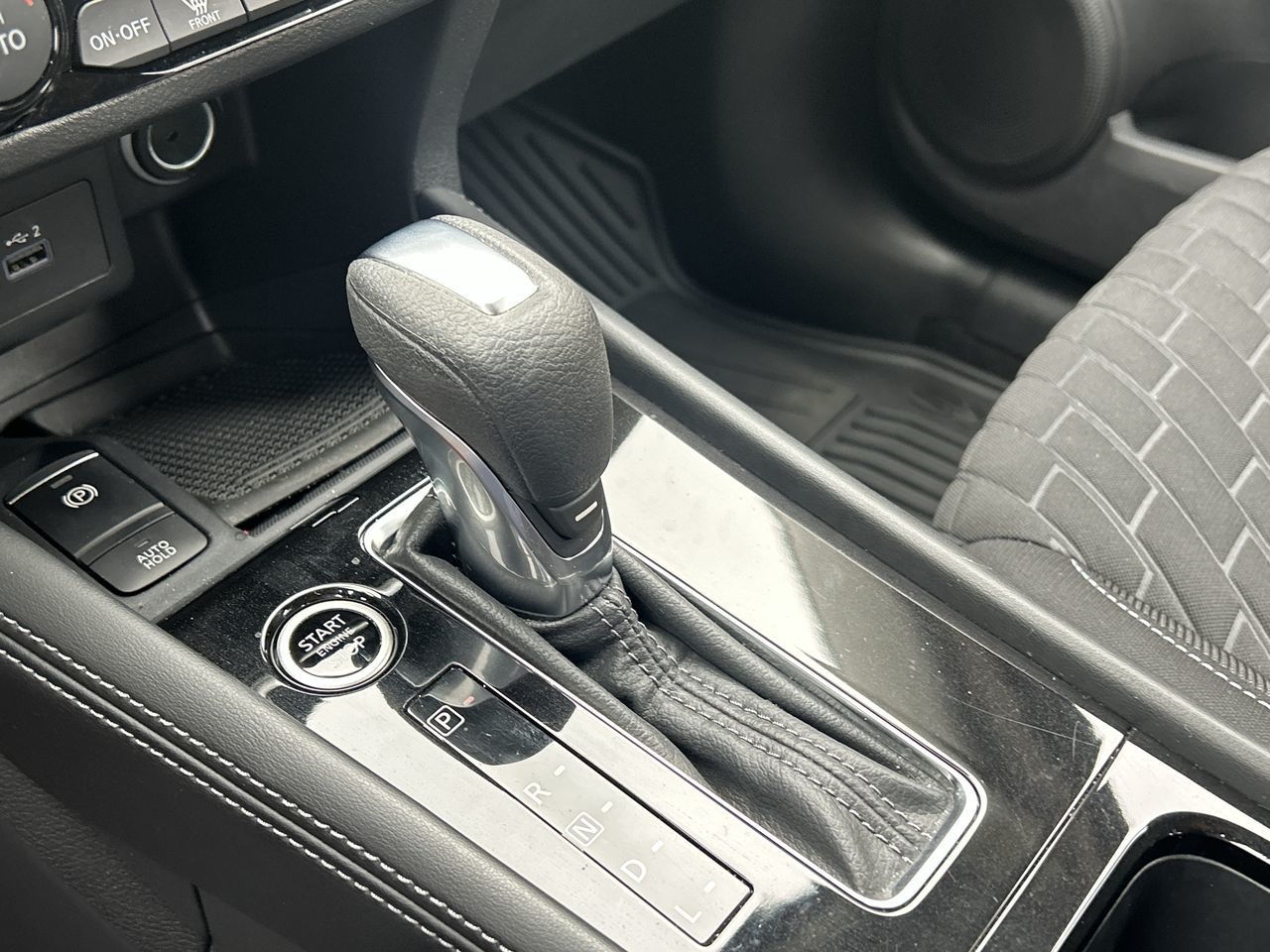 2021 Nissan Kicks in Mississauga, Ontario