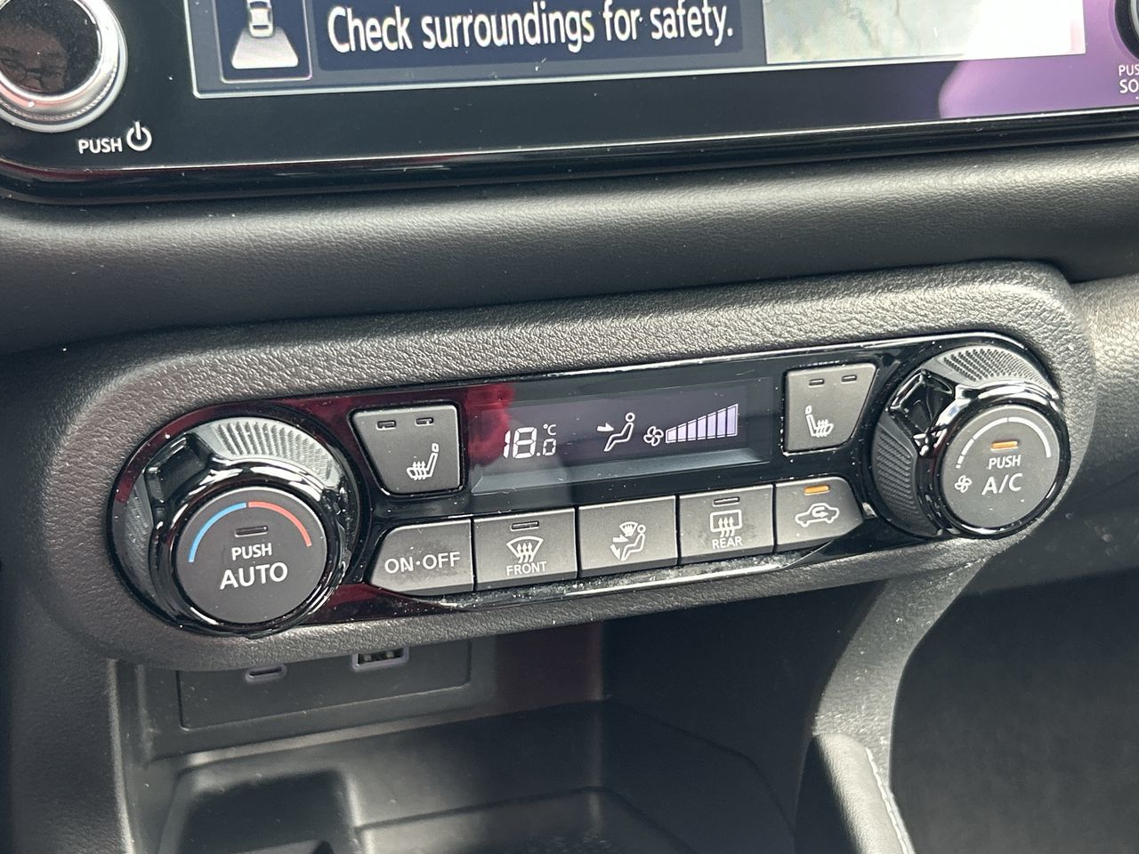 2022 Nissan Kicks in Mississauga, Ontario