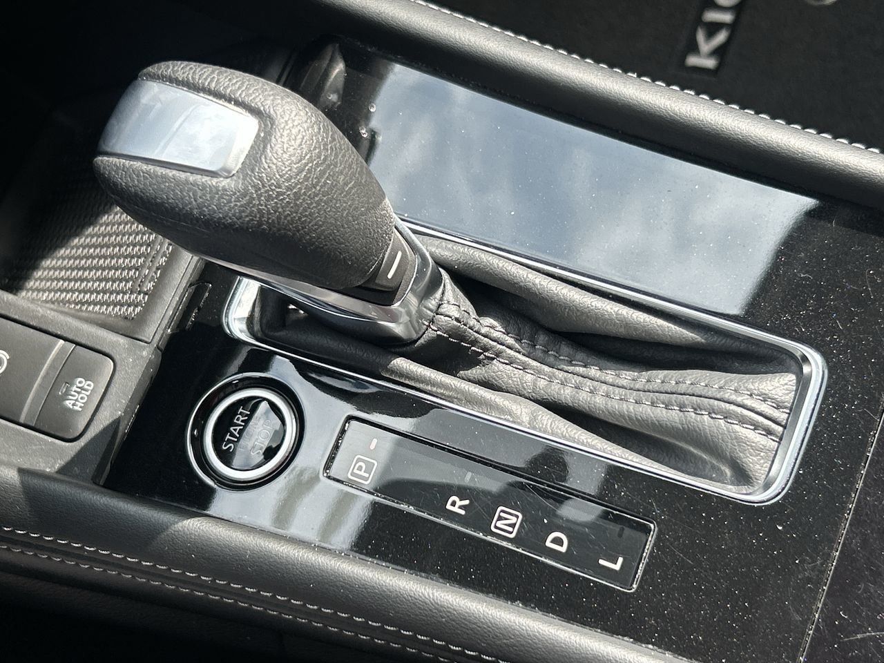 2022 Nissan Kicks in Mississauga, Ontario