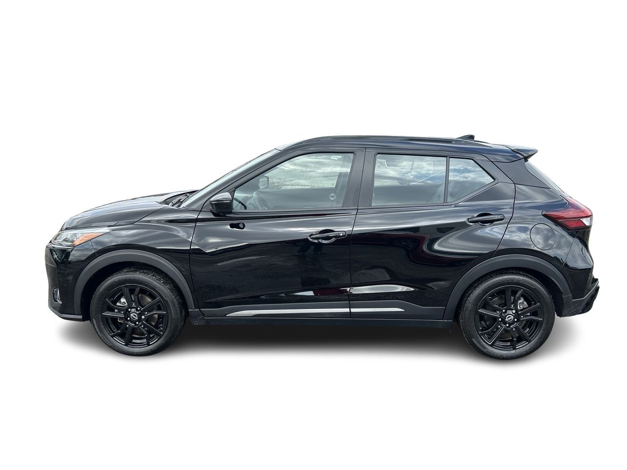 2022 Nissan Kicks in Mississauga, Ontario