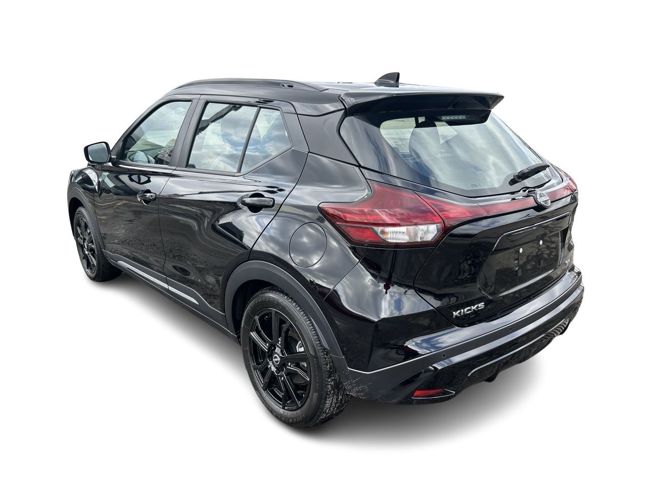2022 Nissan Kicks in Mississauga, Ontario