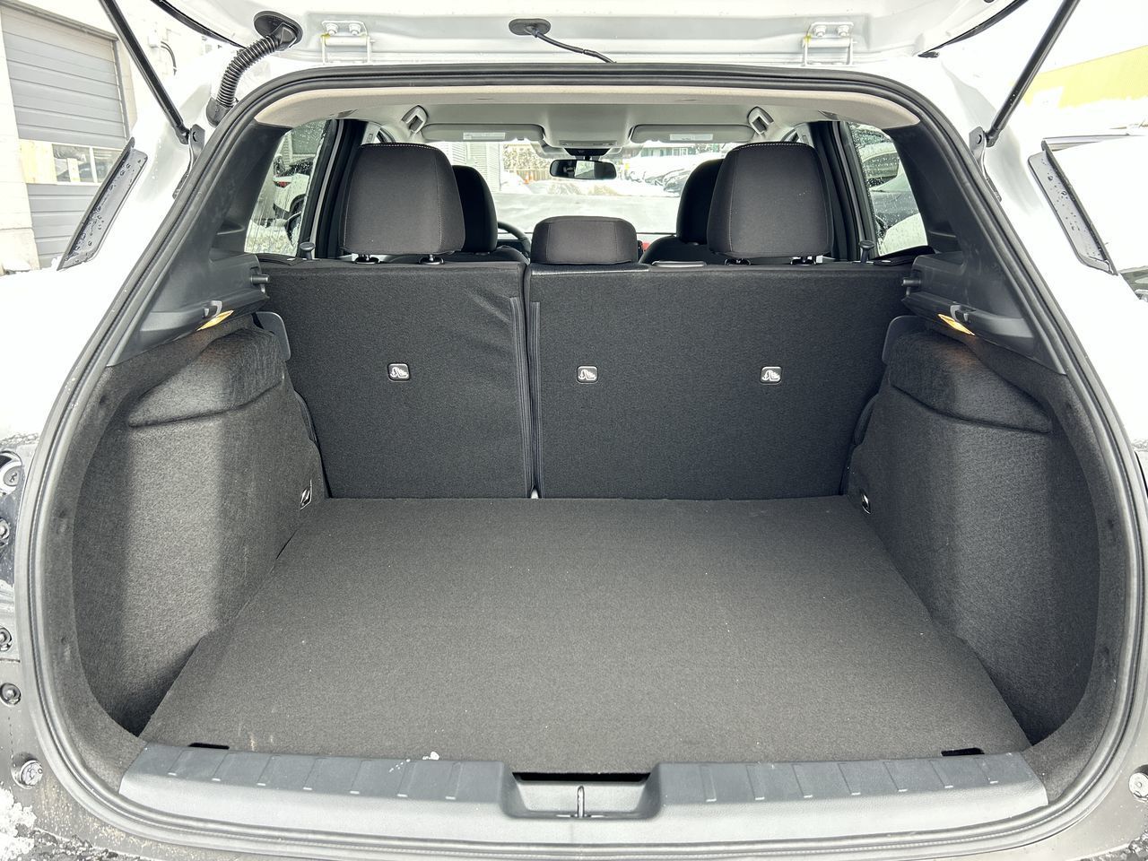 2025 Nissan Kicks in Mississauga, Ontario