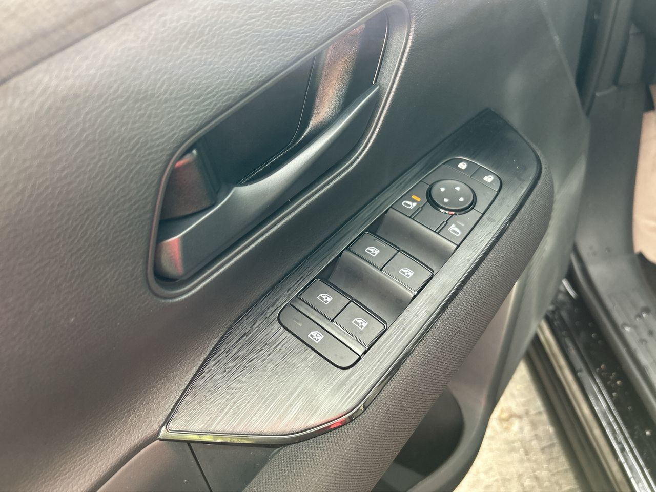 2025 Nissan Kicks in Mississauga, Ontario
