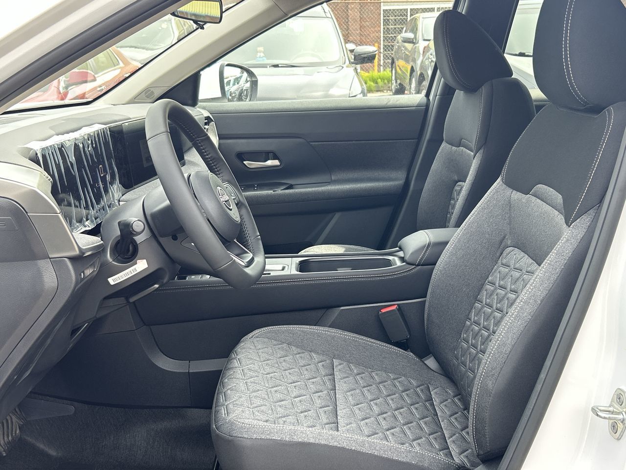 2025 Nissan Kicks in Mississauga, Ontario