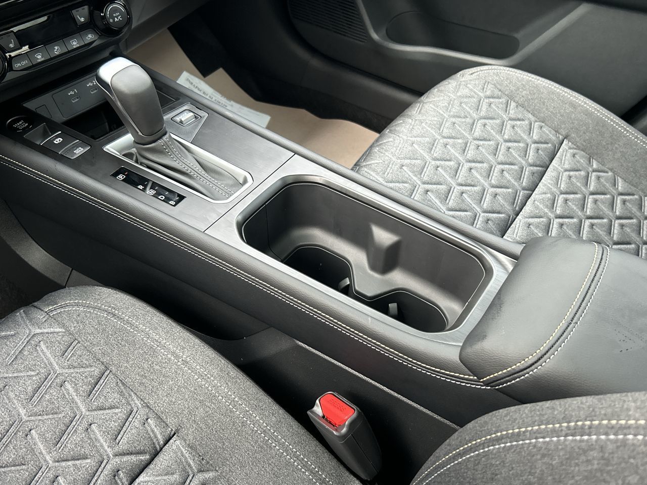 2025 Nissan Kicks in Mississauga, Ontario