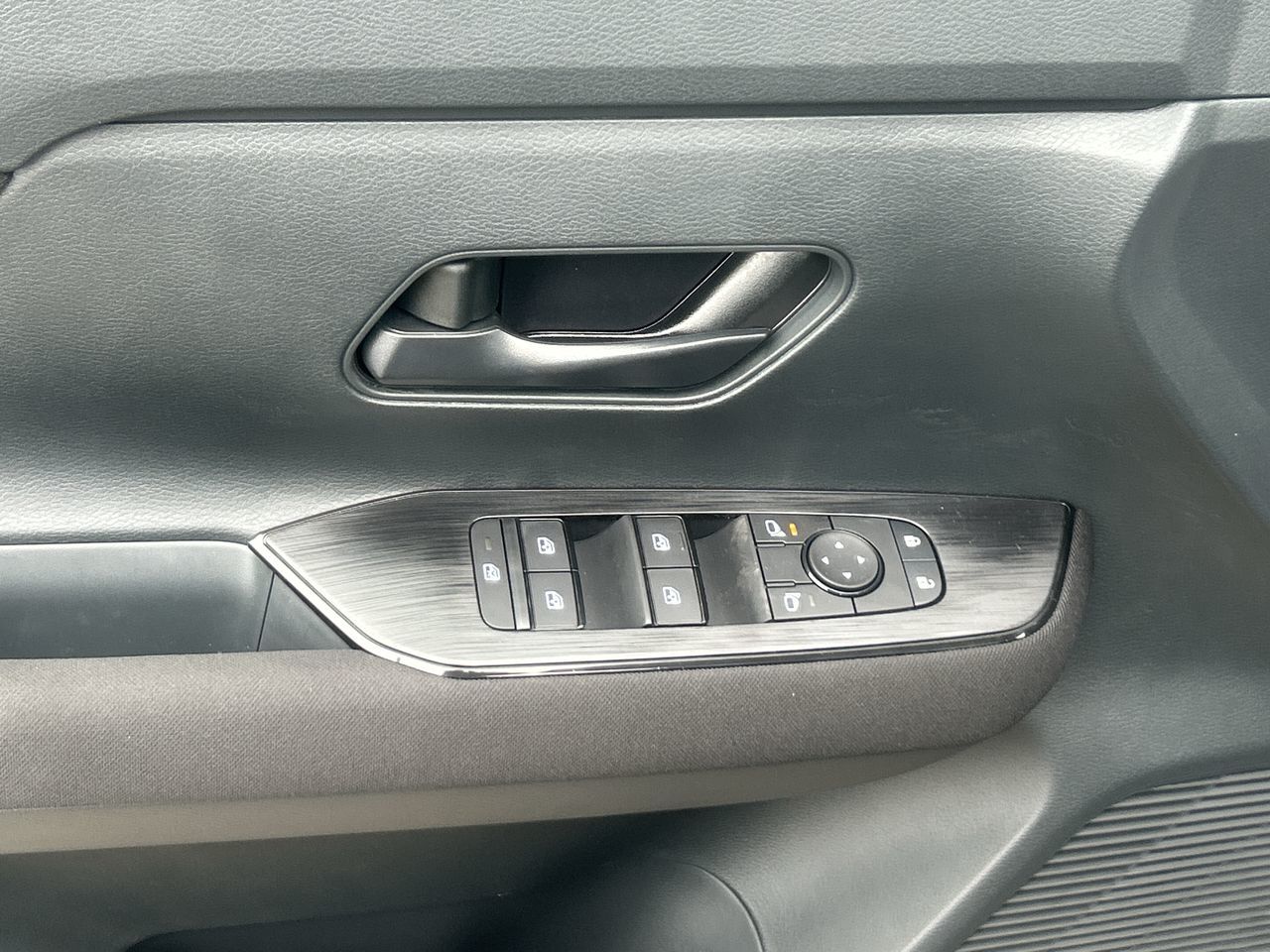 2025 Nissan Kicks in Mississauga, Ontario