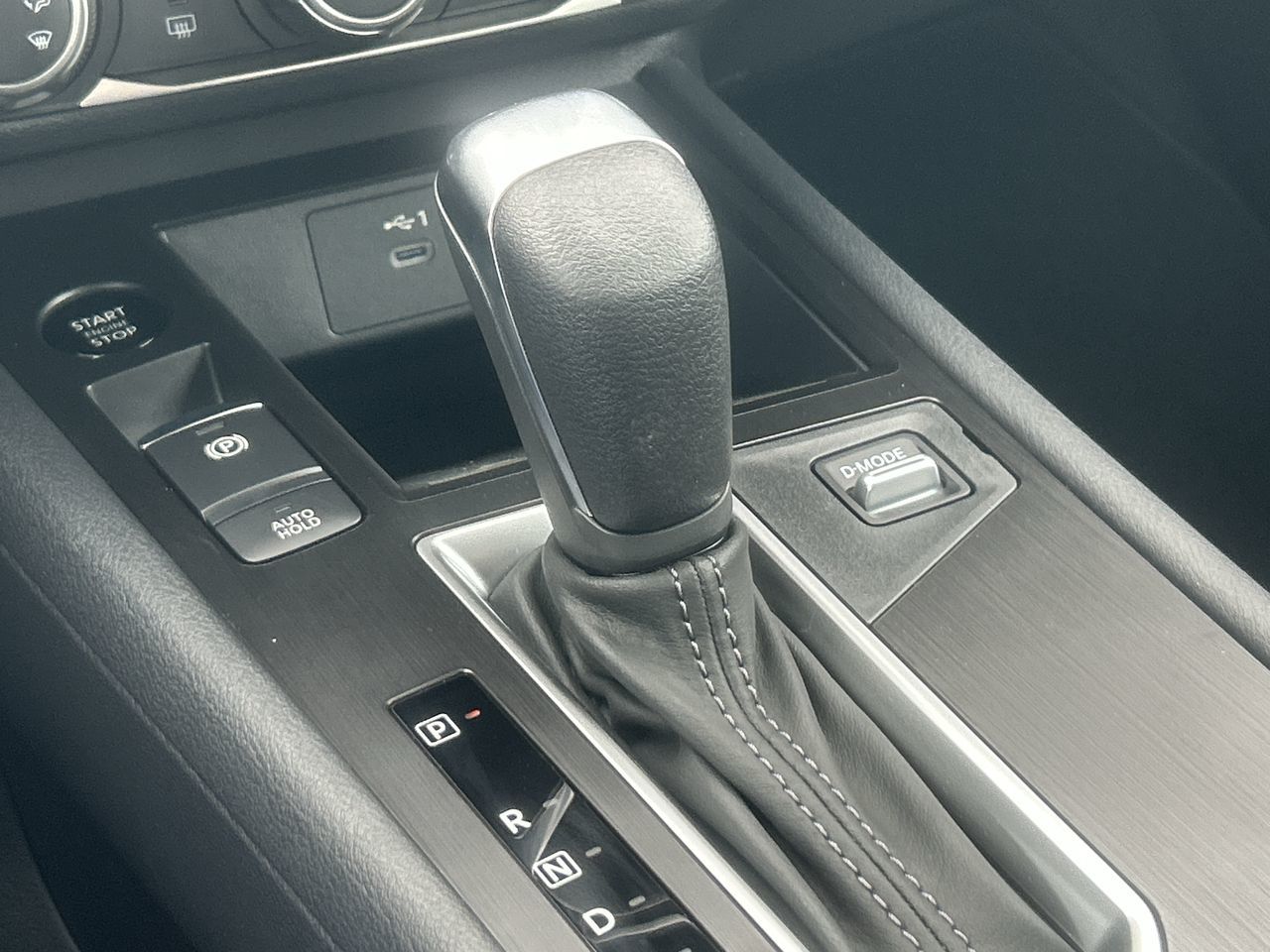 2025 Nissan Kicks in Mississauga, Ontario
