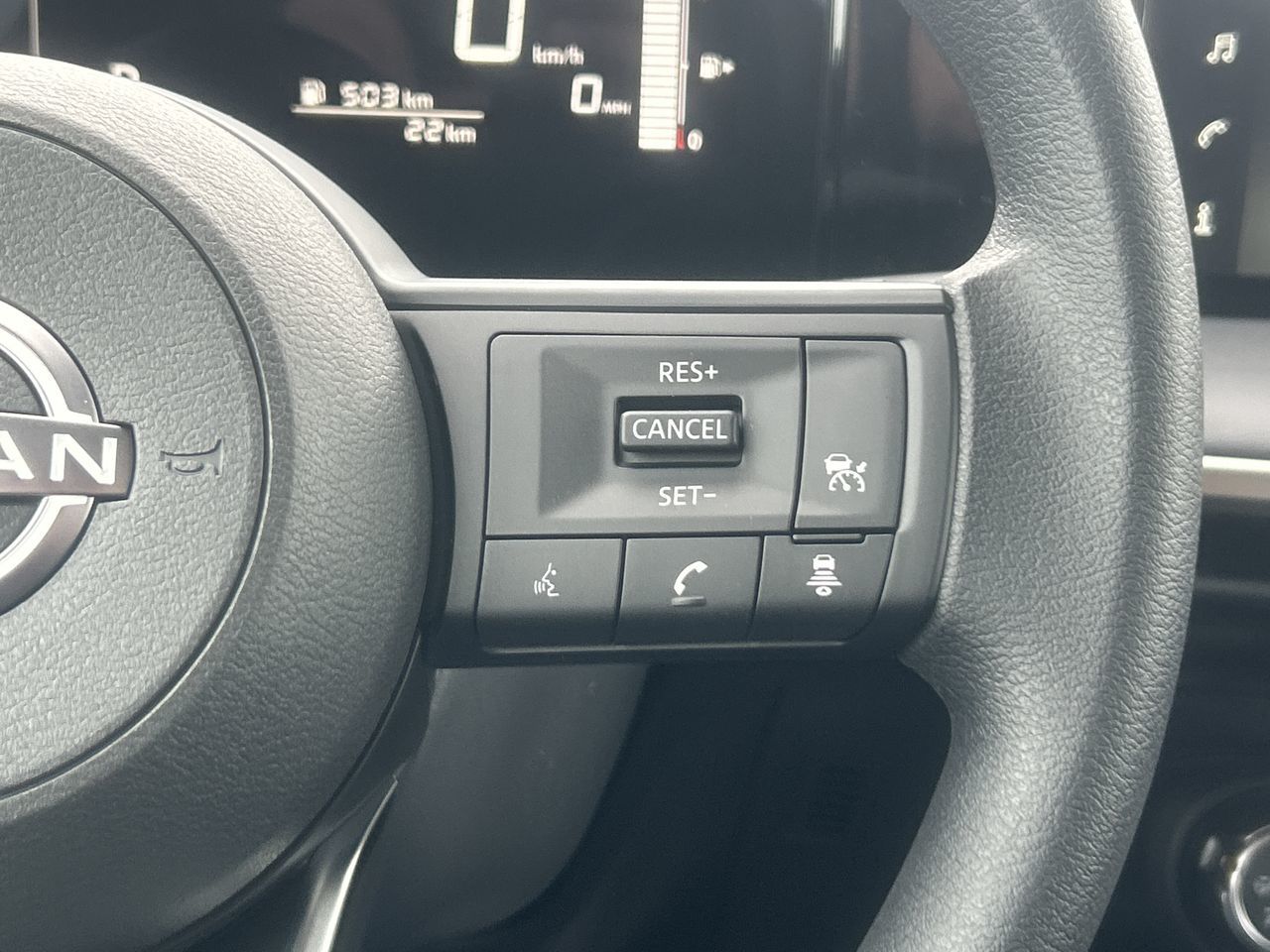 2025 Nissan Kicks in Mississauga, Ontario