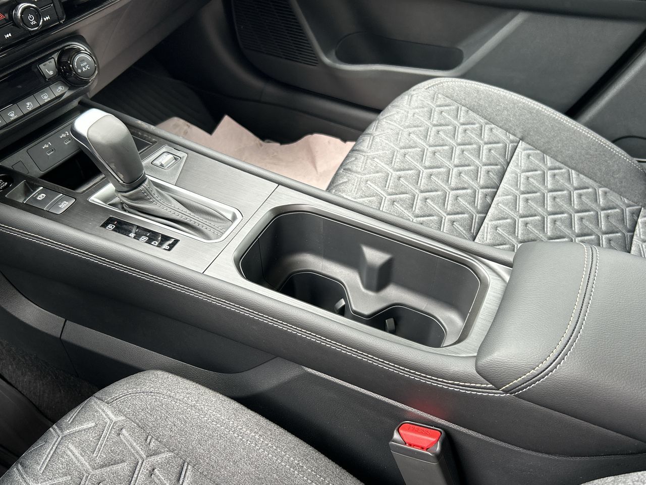 2025 Nissan Kicks in Mississauga, Ontario